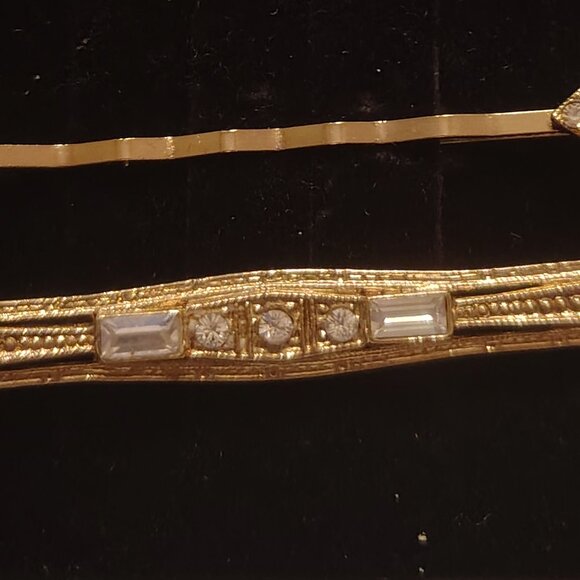Vtg 1928 Hair Jewelry Gold Tone Red and Clear Rhinestone Hairpin Set - Picture 5 of 7
